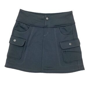 Athleta Women's Gray Cargo Skirt Shorts Athletic Performance fleece lined Size S